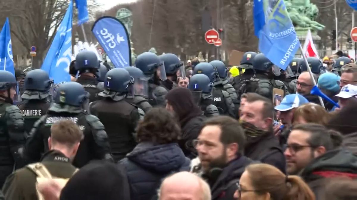 Francii ochromila generální stávka, účastnilo se 1,3 milionu lidí
